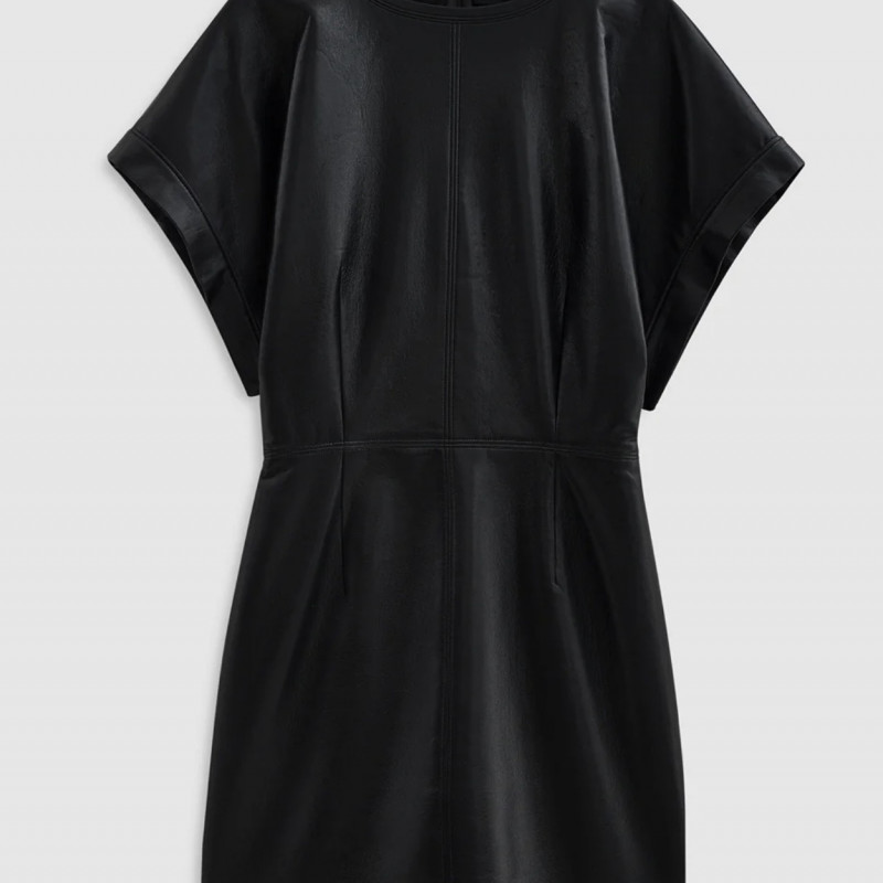 Robe Zelie
