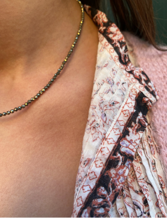 COLLIER FACETTES